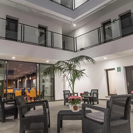Hotel Gm Marchena (Seville)